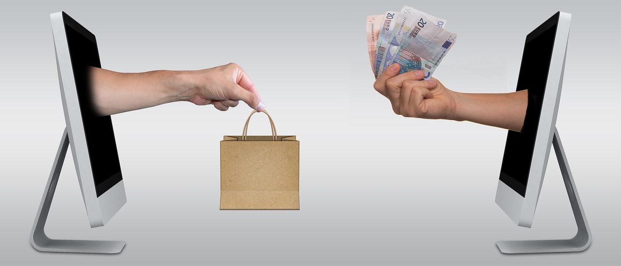 E-commerce Software for Supermarkets: Revolutionizing Online Grocery Shopping in 2024